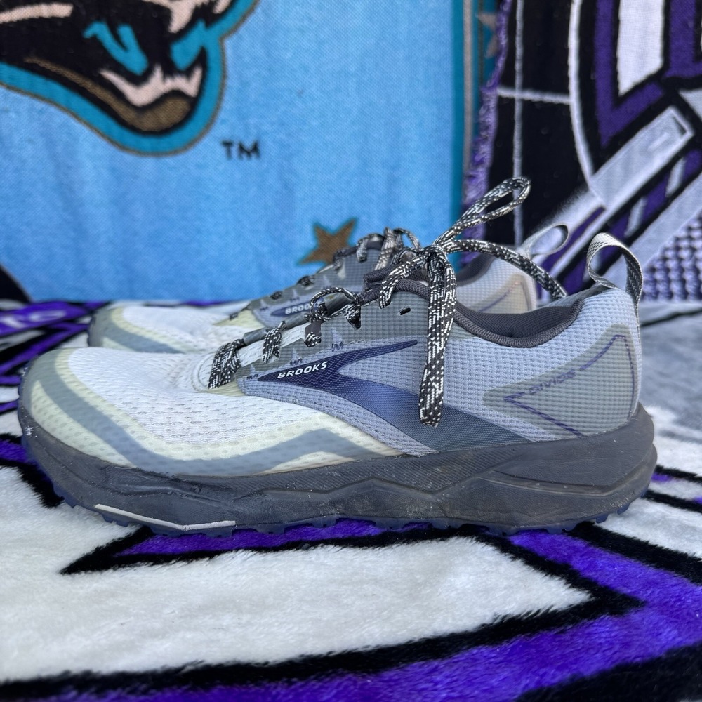 Brooks Women's Grey Trail Running Shoes